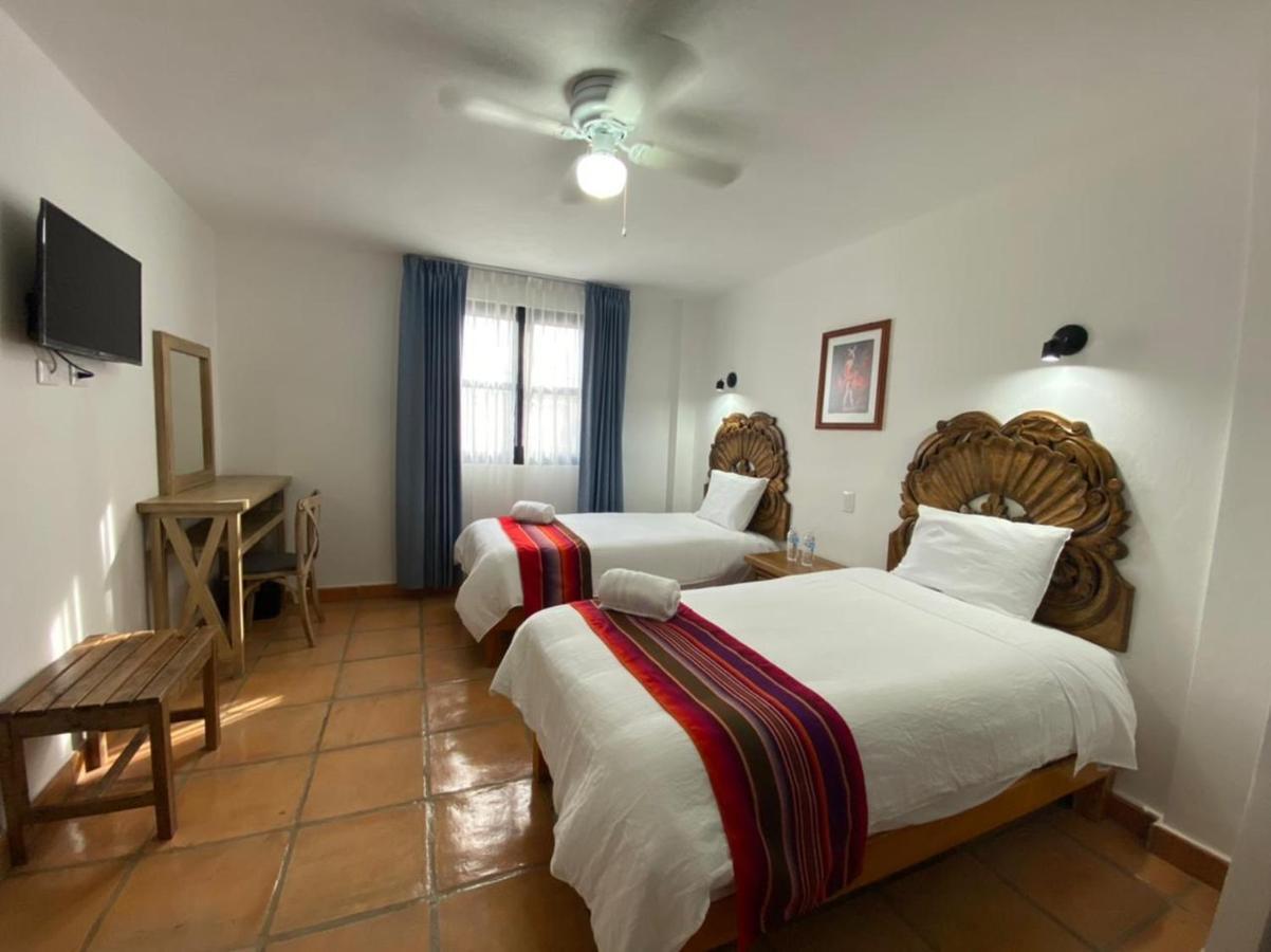Hotel La Lejona ซานมิเกล เด อาเญนเด ภายนอก รูปภาพ